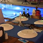 Hotel Istankoy 3*