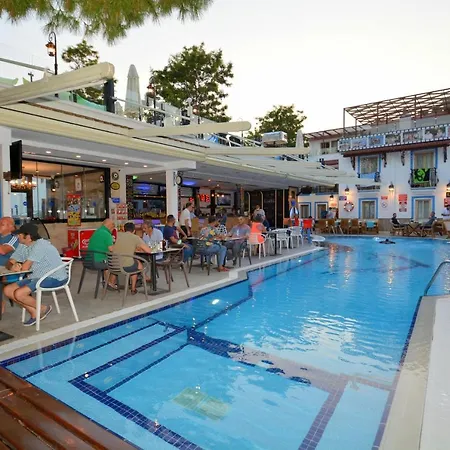 Hotel Istankoy 3*