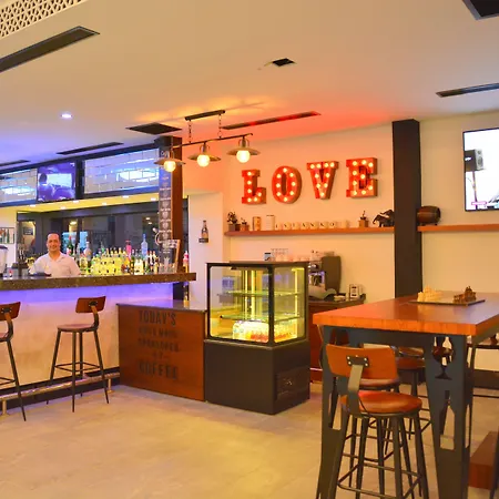 Hotel Istankoy 3*